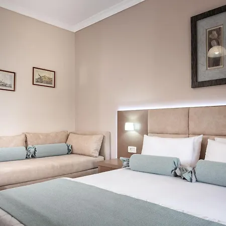 Plaka Sungrace &