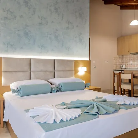 فندق مبيت وإفطار Plaka Sungrace & 3*