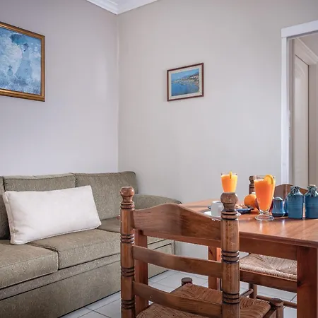 Plaka Sungrace & فندق مبيت وإفطار 3*