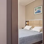 Plaka Sungrace & 3* Vasilikí