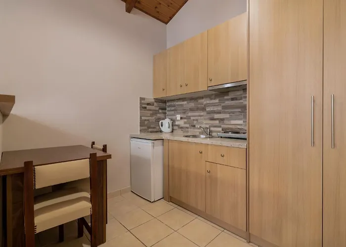 Oda ve Kahvaltı Plaka Sungrace & Vasilikí